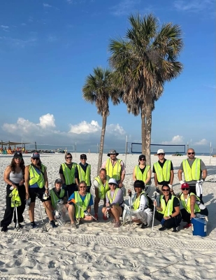 1 Beach Clean Up.jpg