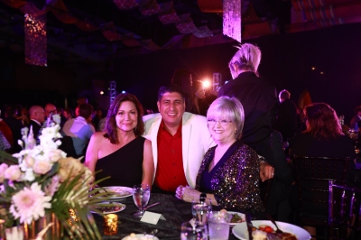 35 Dinner Jose Elaine Kara.jpg